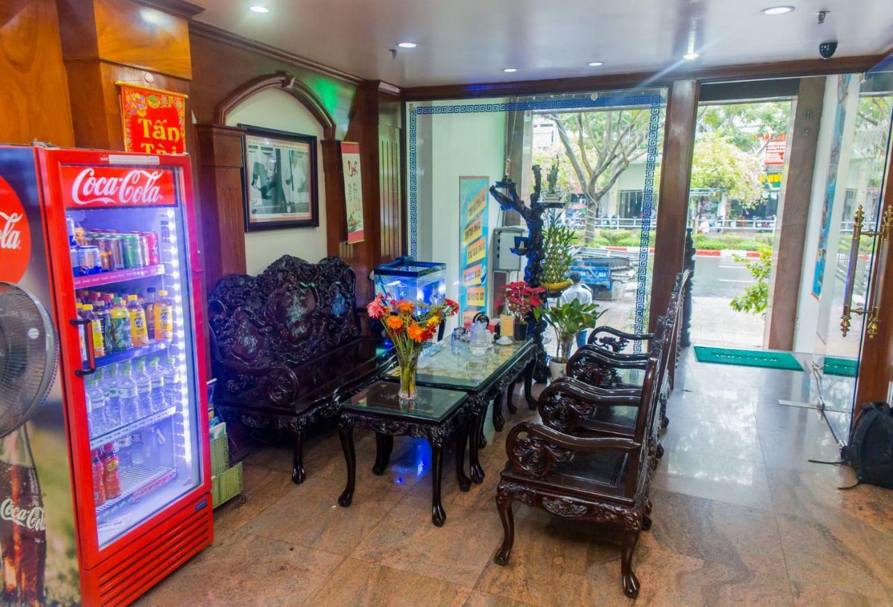 Hotel Kally Saigon Хошимин Экстерьер фото