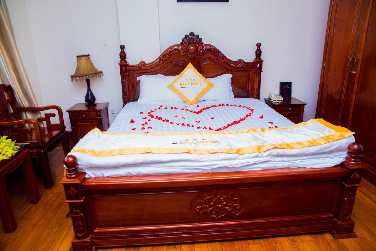 Hotel Kally Saigon Хошимин Экстерьер фото