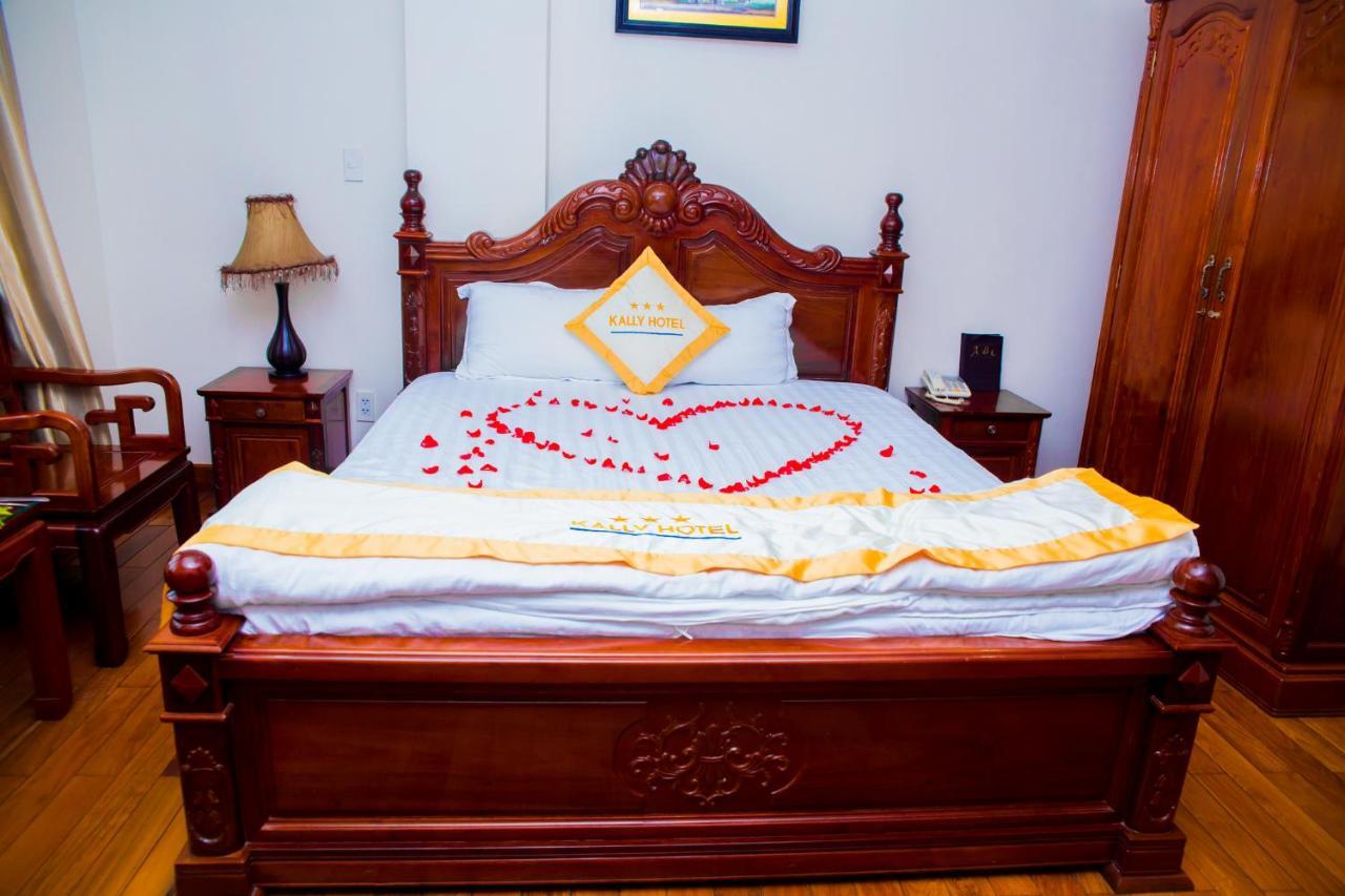 Hotel Kally Saigon Хошимин Экстерьер фото